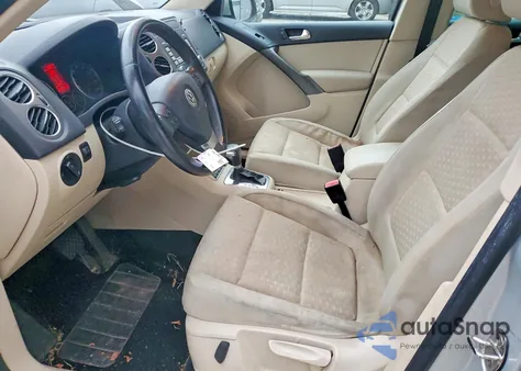 2009 Volkswagen Tiguan S z USA, uszkodzony, nr VIN WVGAV75N89W518379